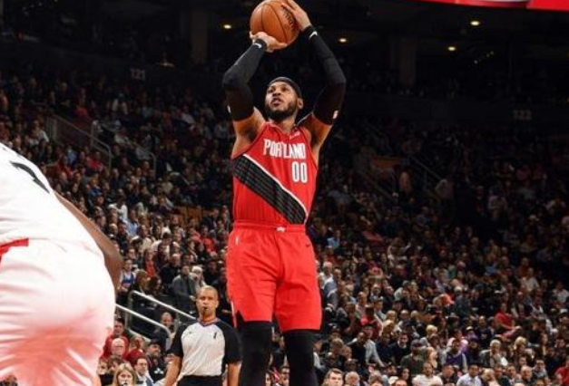  国王希尔德三分绝杀淘汰灰熊  