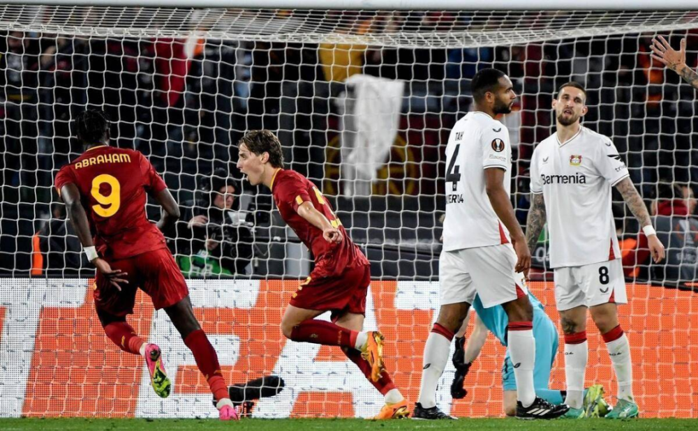  德甲收官战高潮迭起，拜仁创积分新纪录